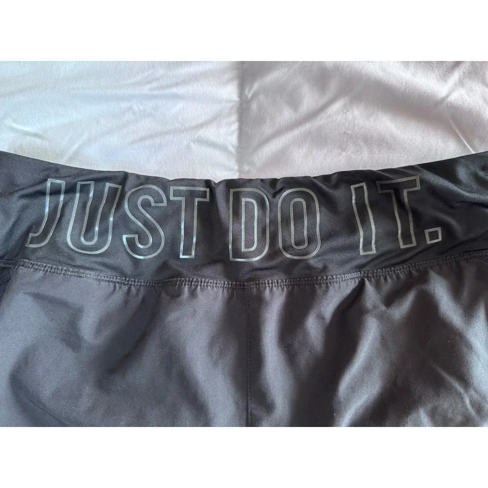 Nike Pro Fit Black Just Do It Running Shorts Women Size Medium, Drawstring